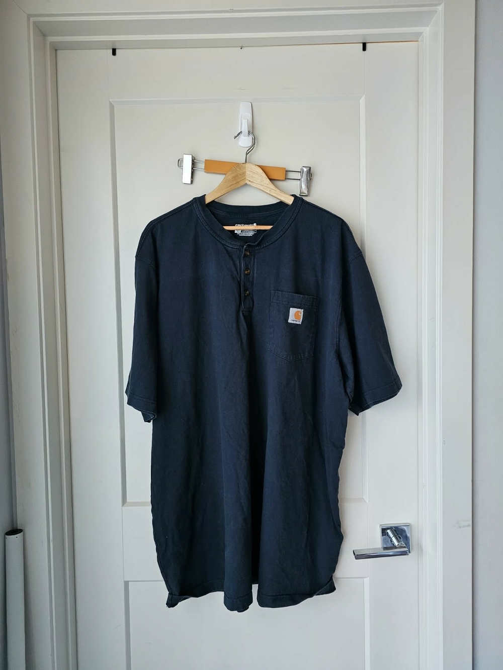 2 X Carhartt Dark Navy & Black Short-Sleeve Henley Pocket Tees